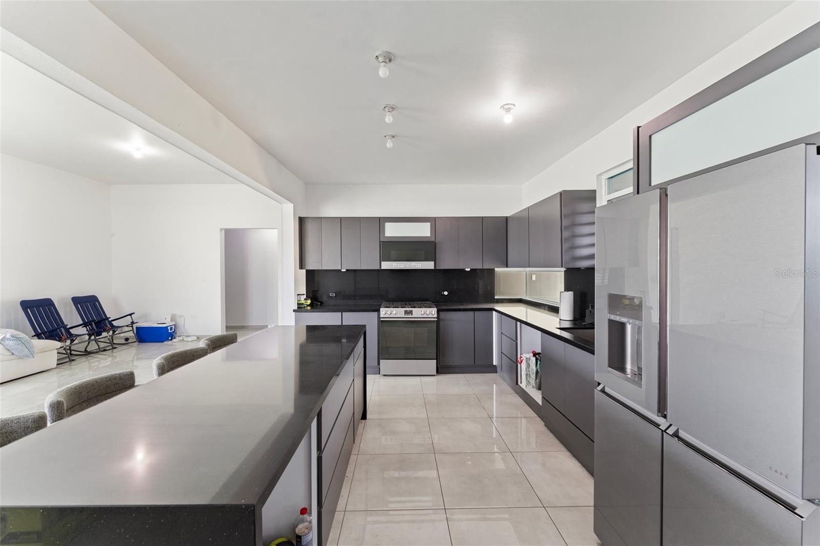 457 PASEO LOMAS LLANAS