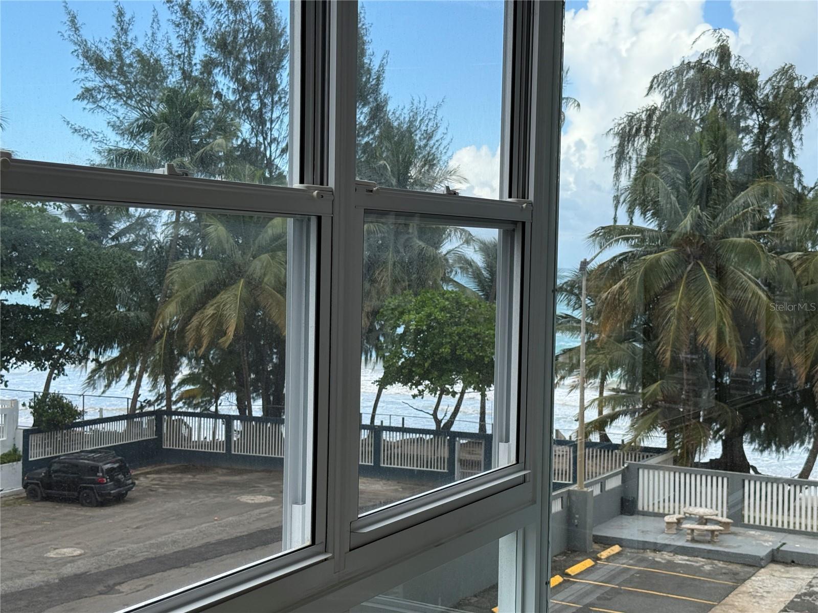 4123 ISLA VERDE AVE #201