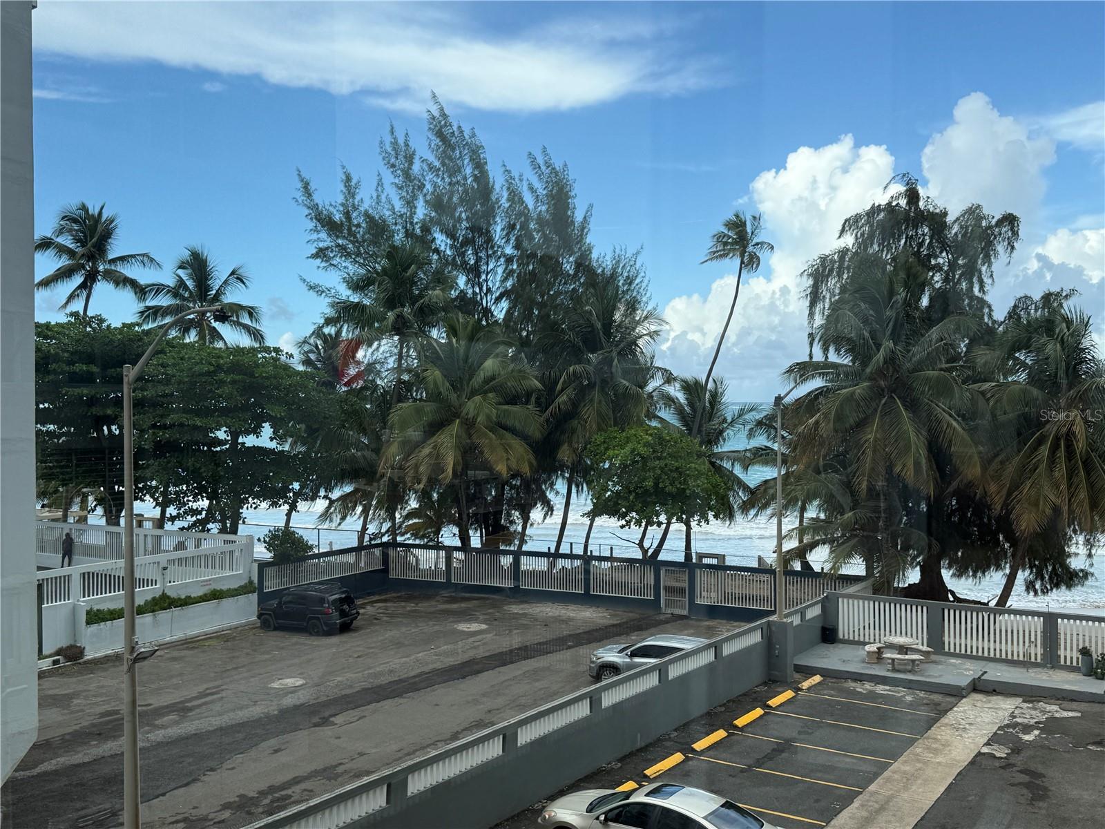 4123 ISLA VERDE AVE #201