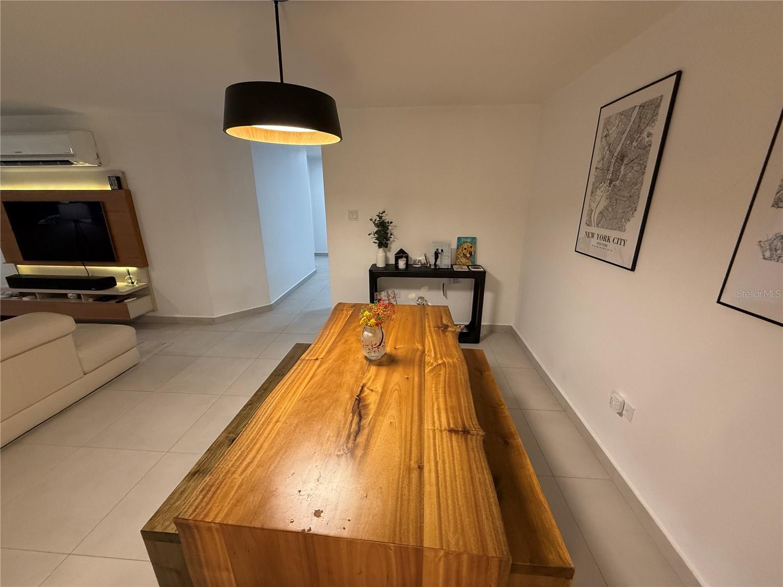 1500 AVENIDA LOS ROMEROS