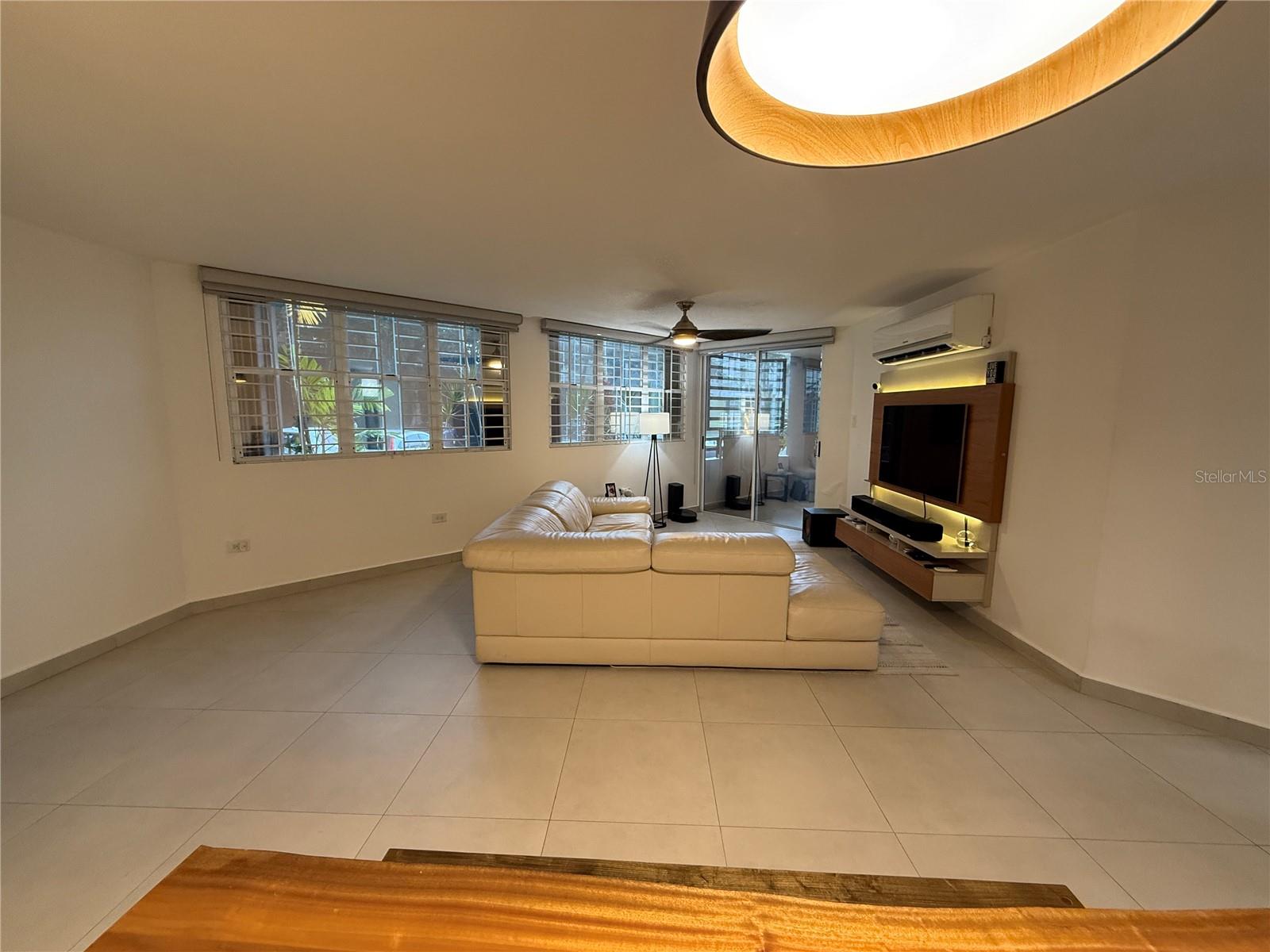 1500 AVENIDA LOS ROMEROS