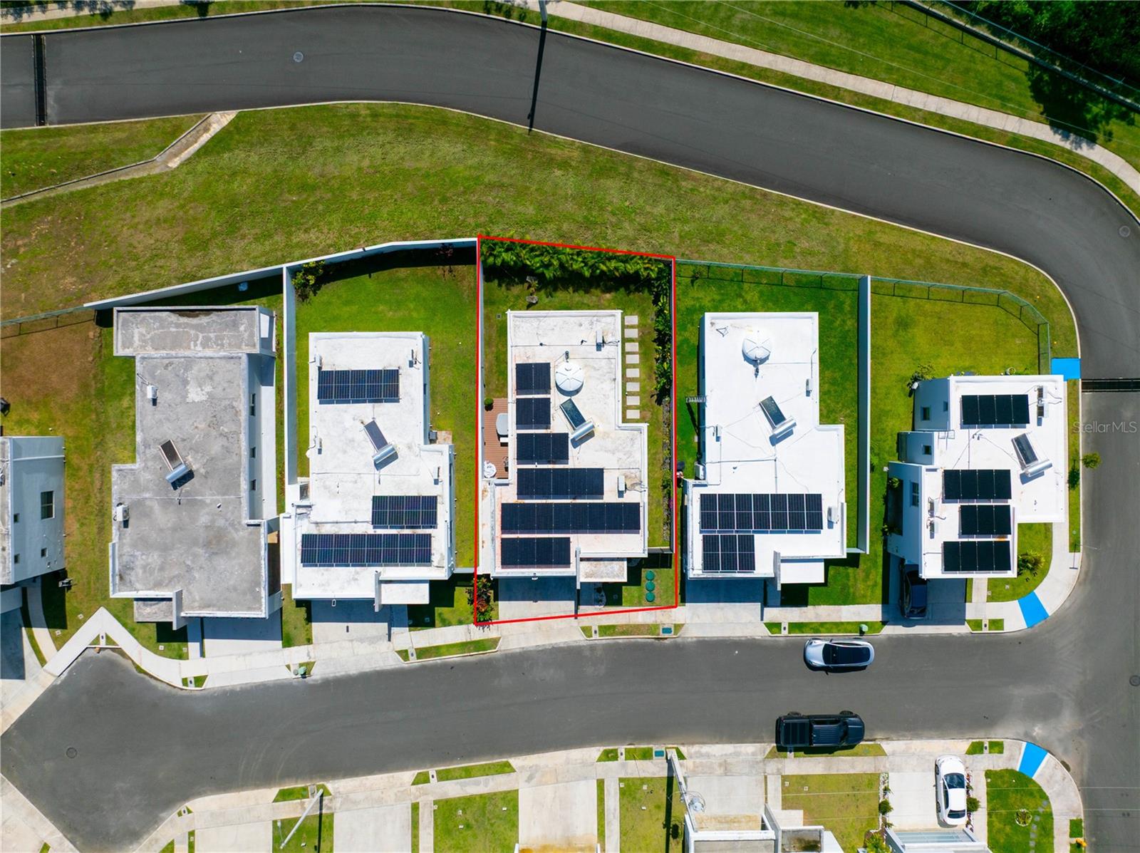 E-10 CALLE PAISAJE #E-10