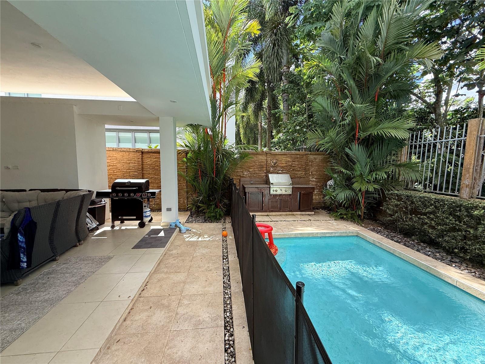 Senderos en Montehiedra COBALTO #12