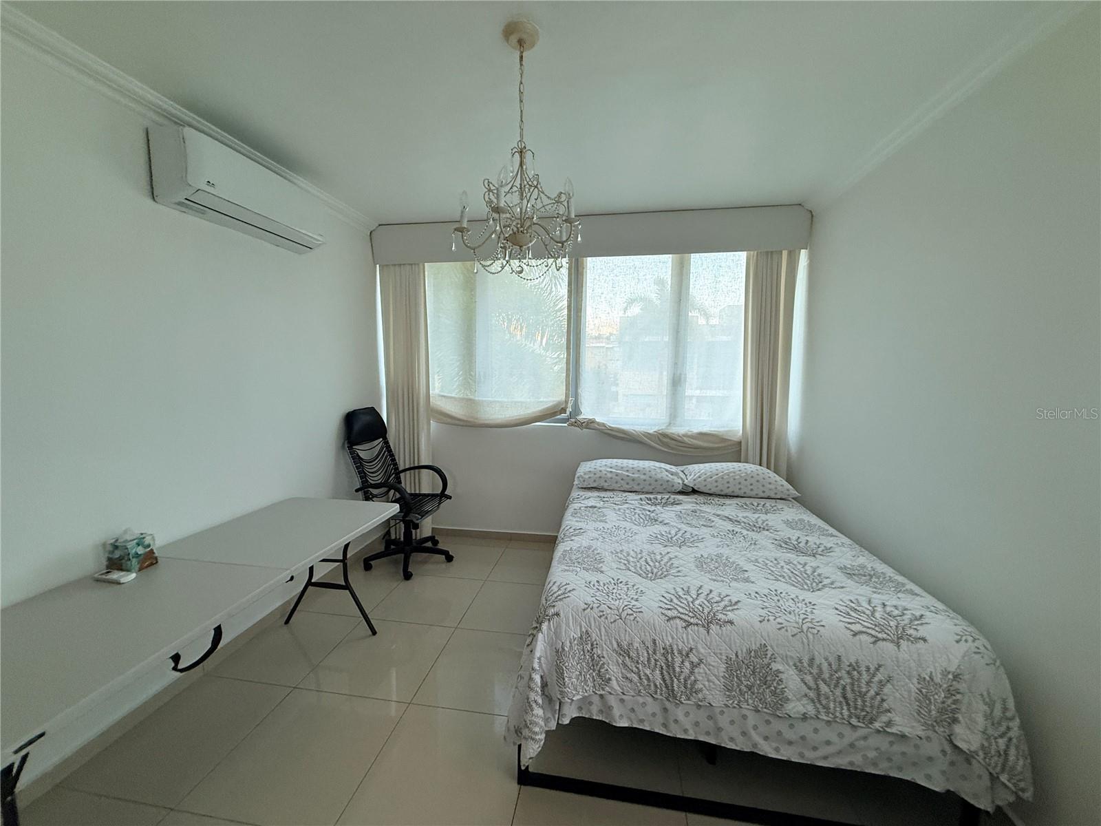 Senderos en Montehiedra COBALTO #12