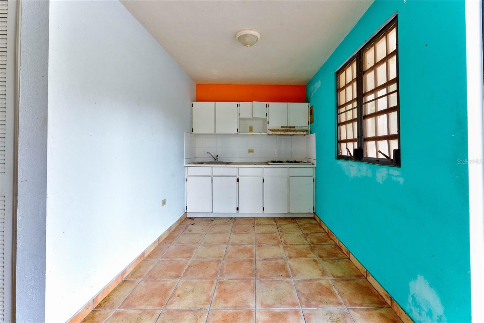 I- 190 SARDINERA BEACH