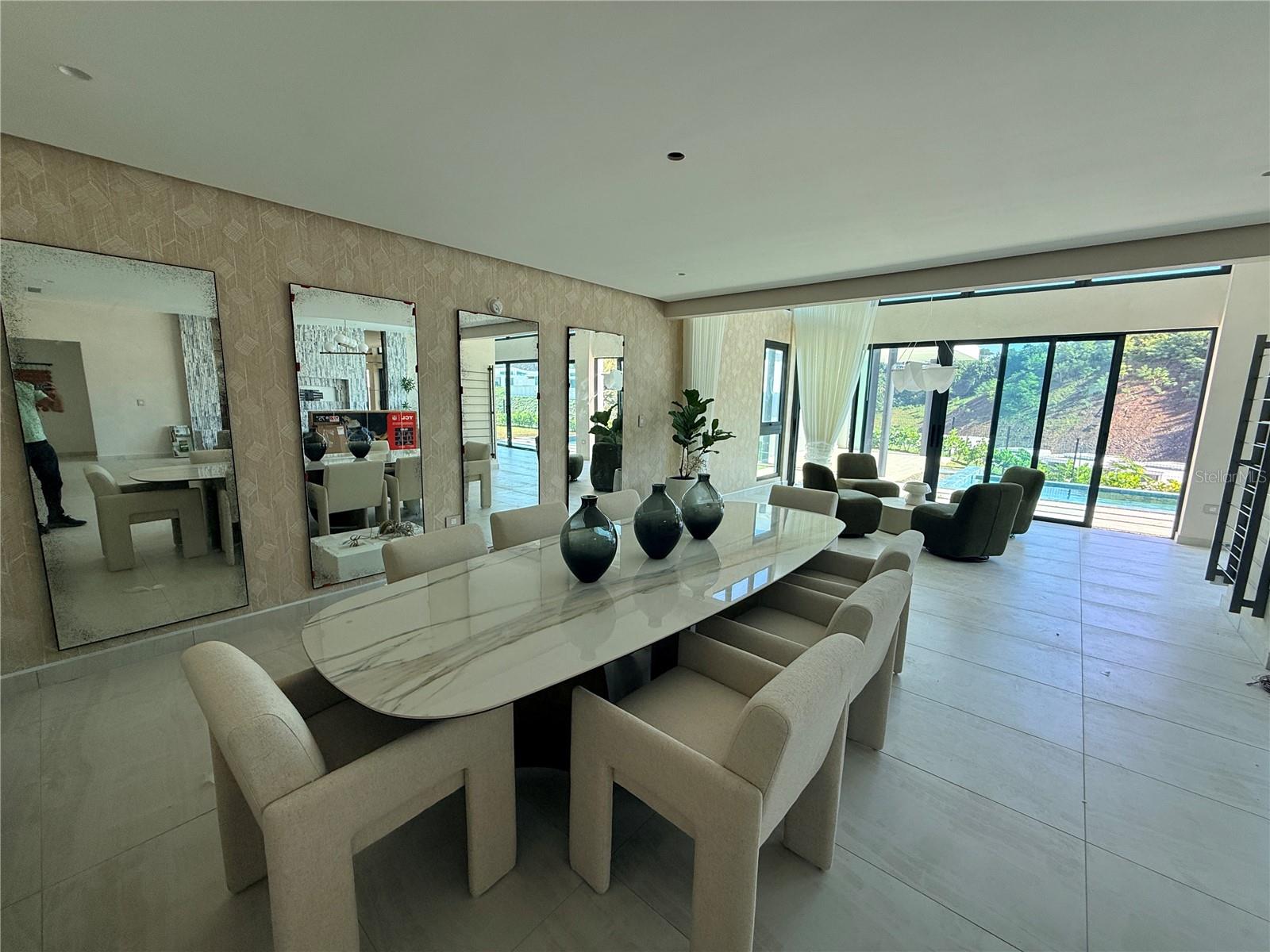 230 st MONTEAZUL #230