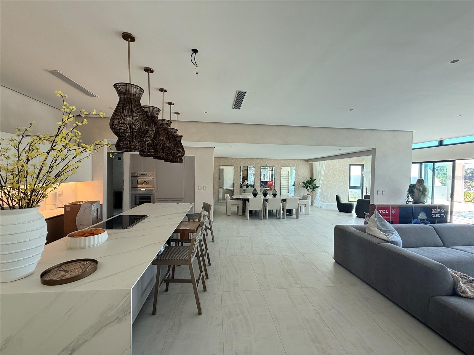 230 st MONTEAZUL #230