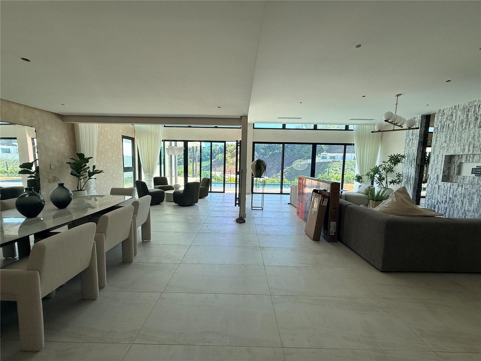 230 st MONTEAZUL #230