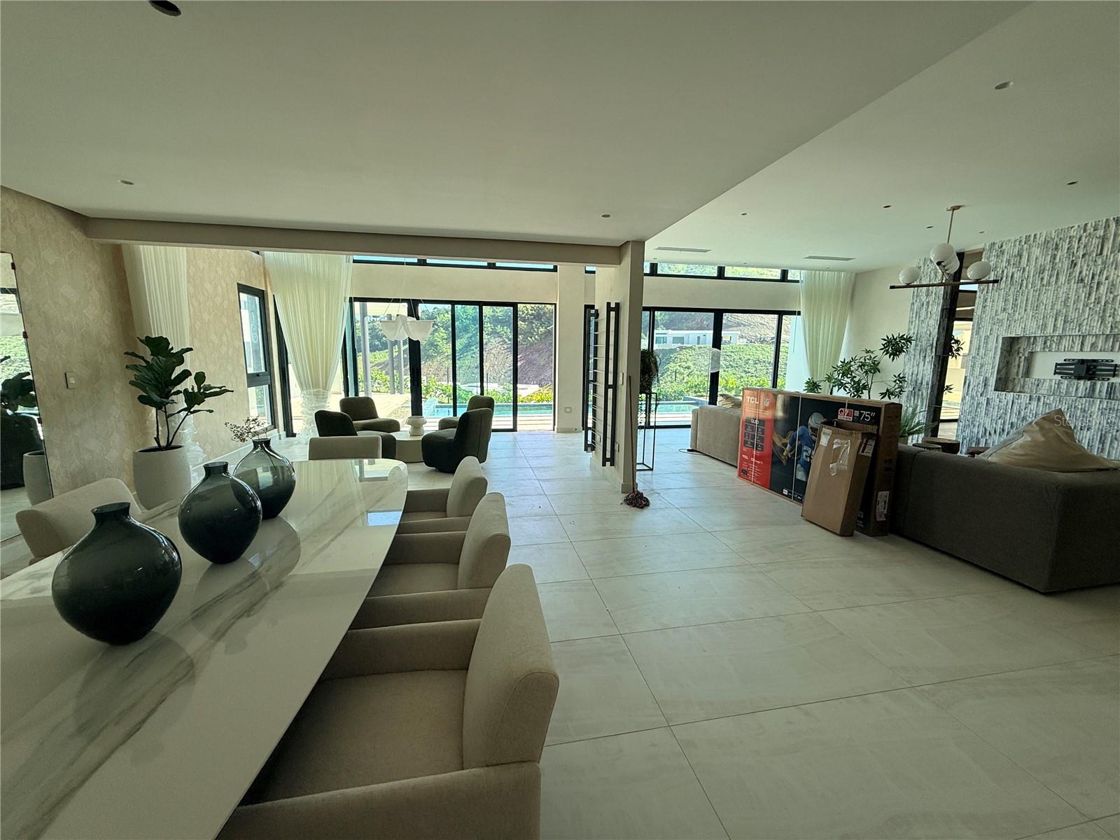 230 st MONTEAZUL #230