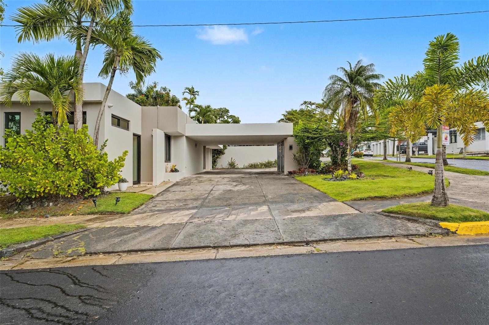 B1 CALLE SANTA ISABEL #B1