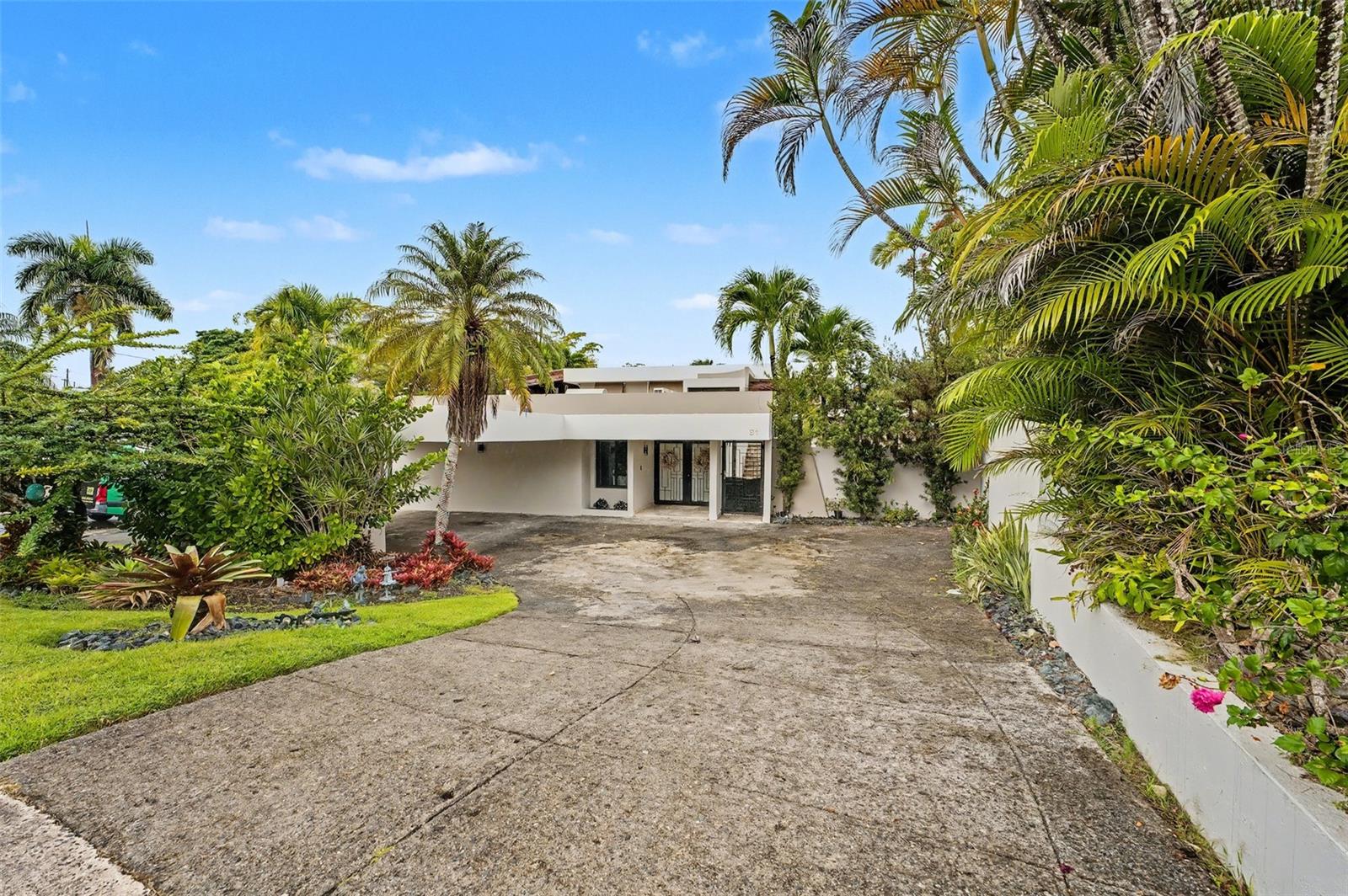 B1 CALLE SANTA ISABEL #B1