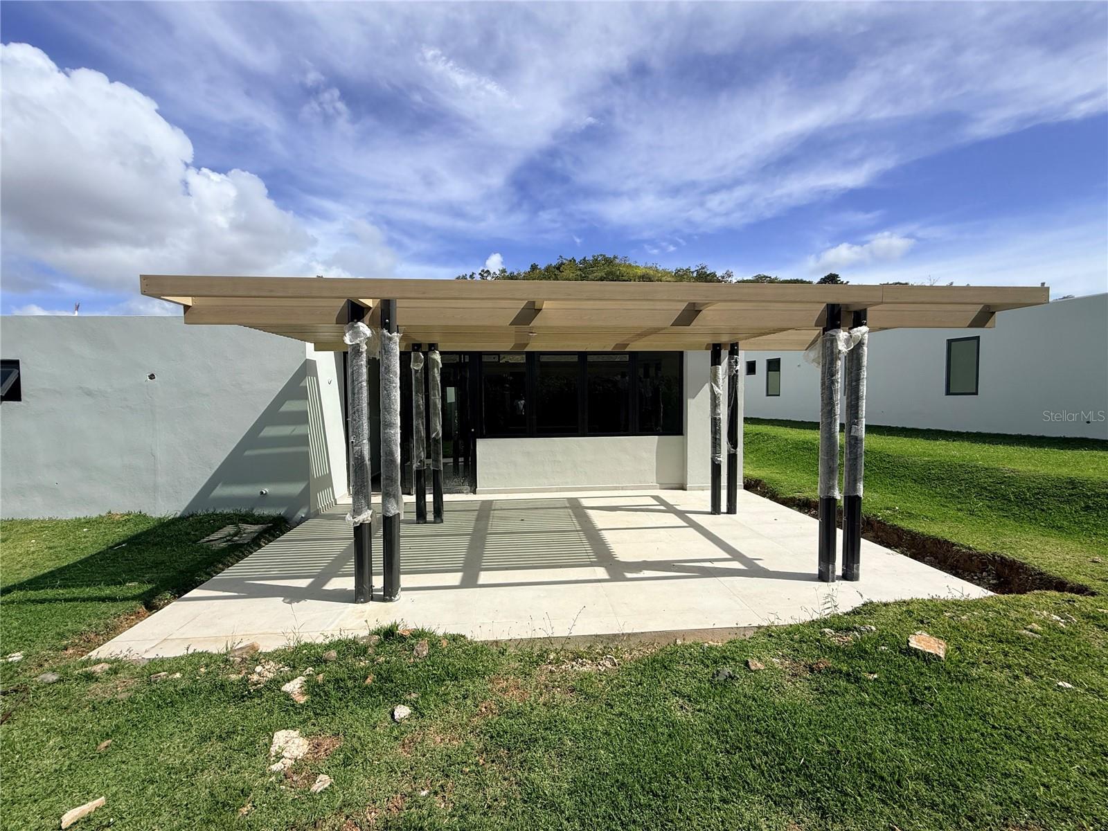 Monte azul MONTE BRISAS