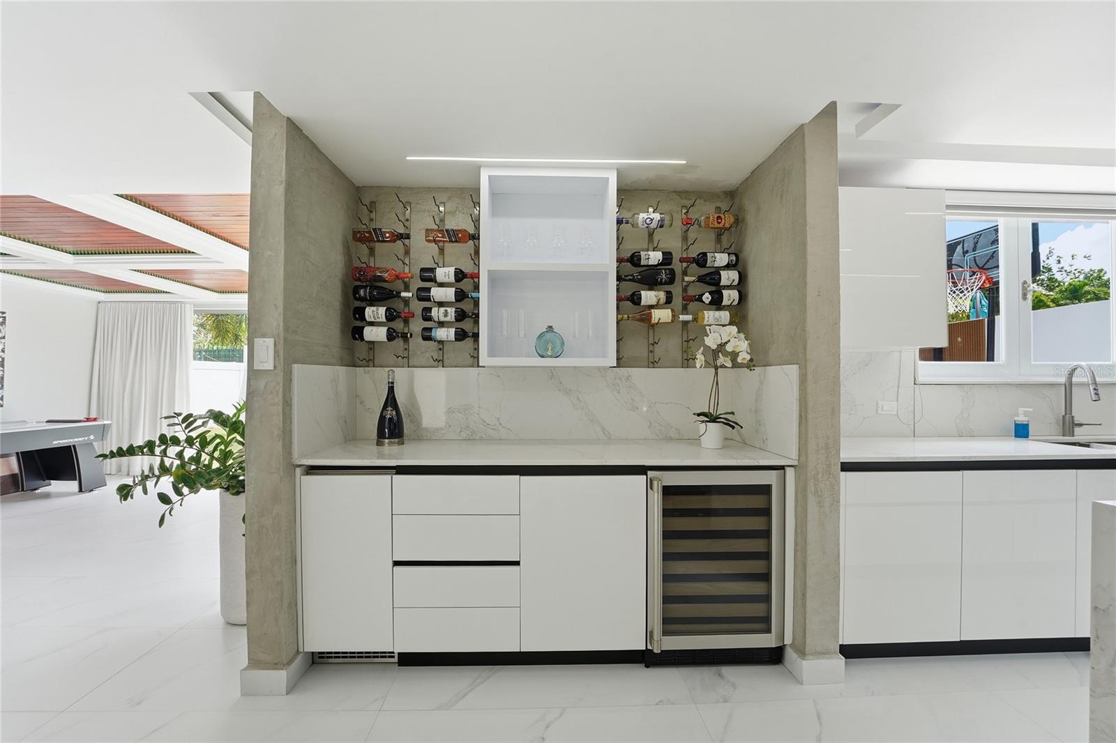 748 CALLE VALLE DEL TOA #748