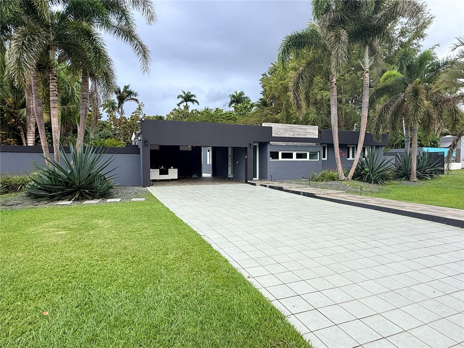 C3 GREEN VALLEY DRIVE