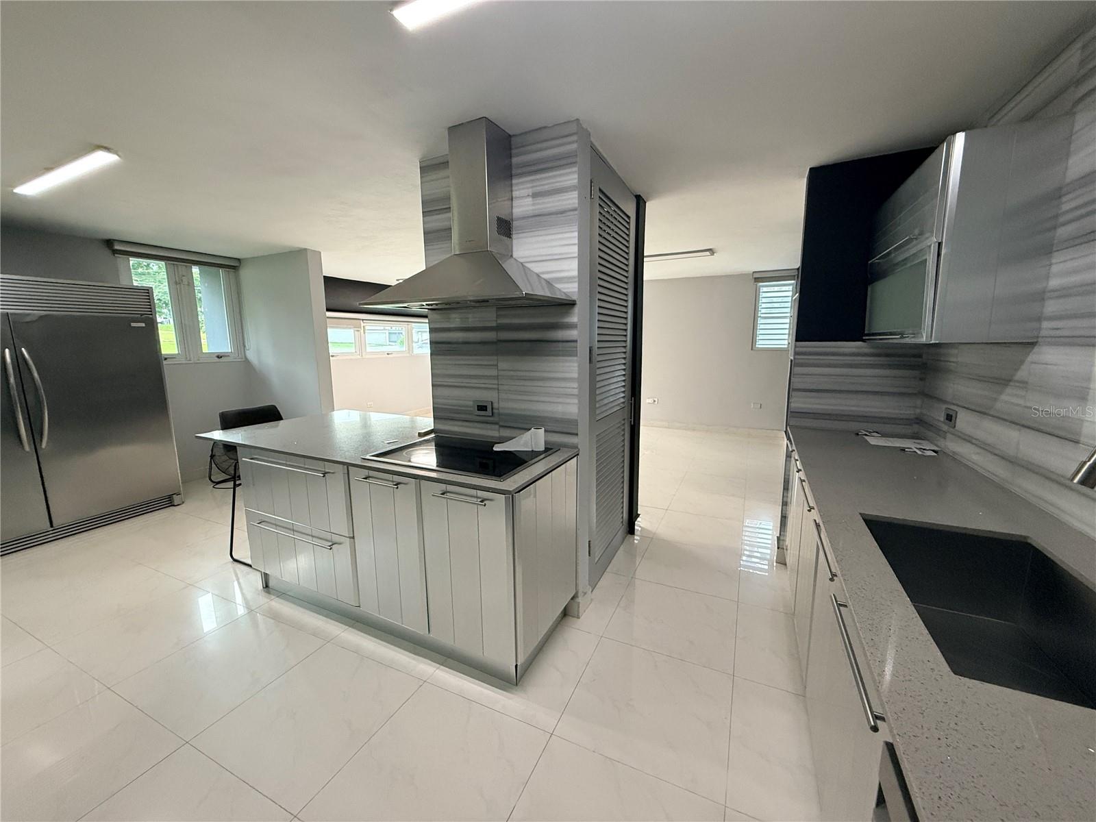 C3 GREEN VALLEY DRIVE