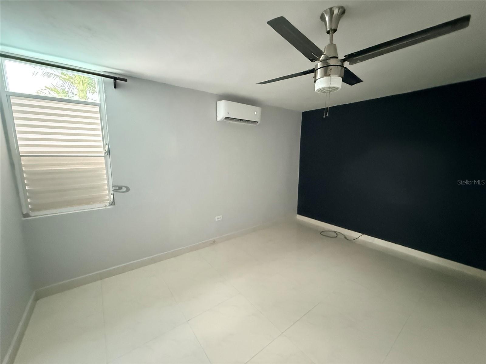 C3 GREEN VALLEY DRIVE