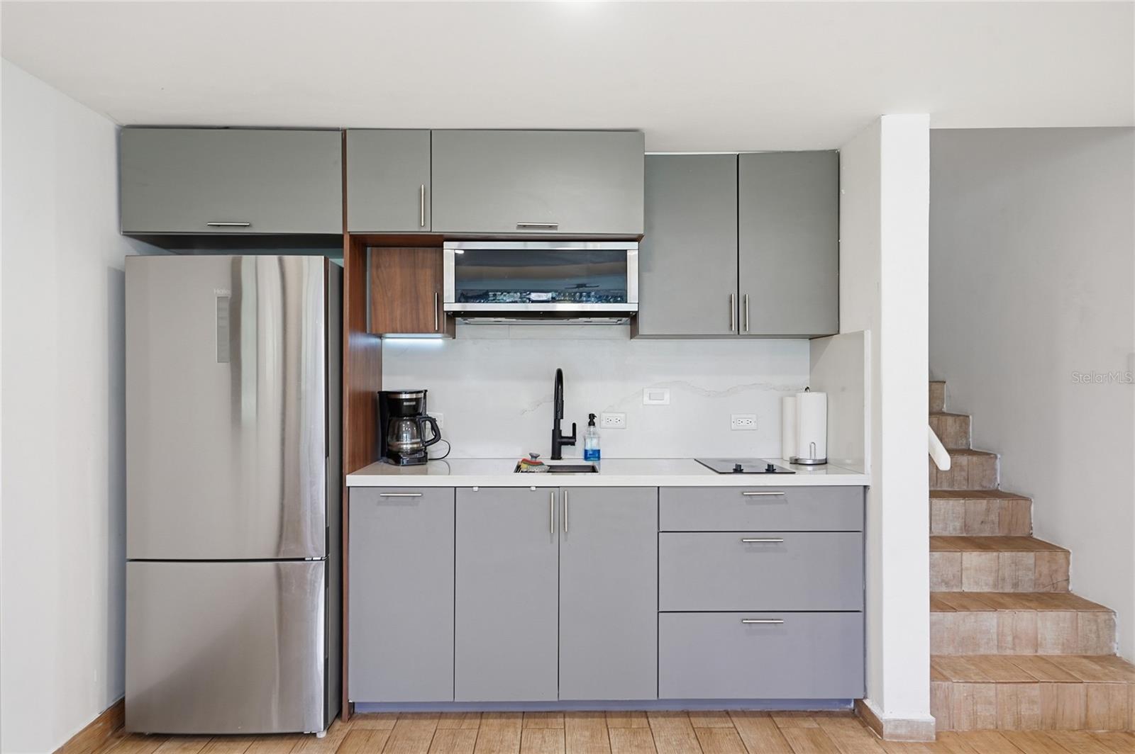 83 BEACH VILLAGE DR #83