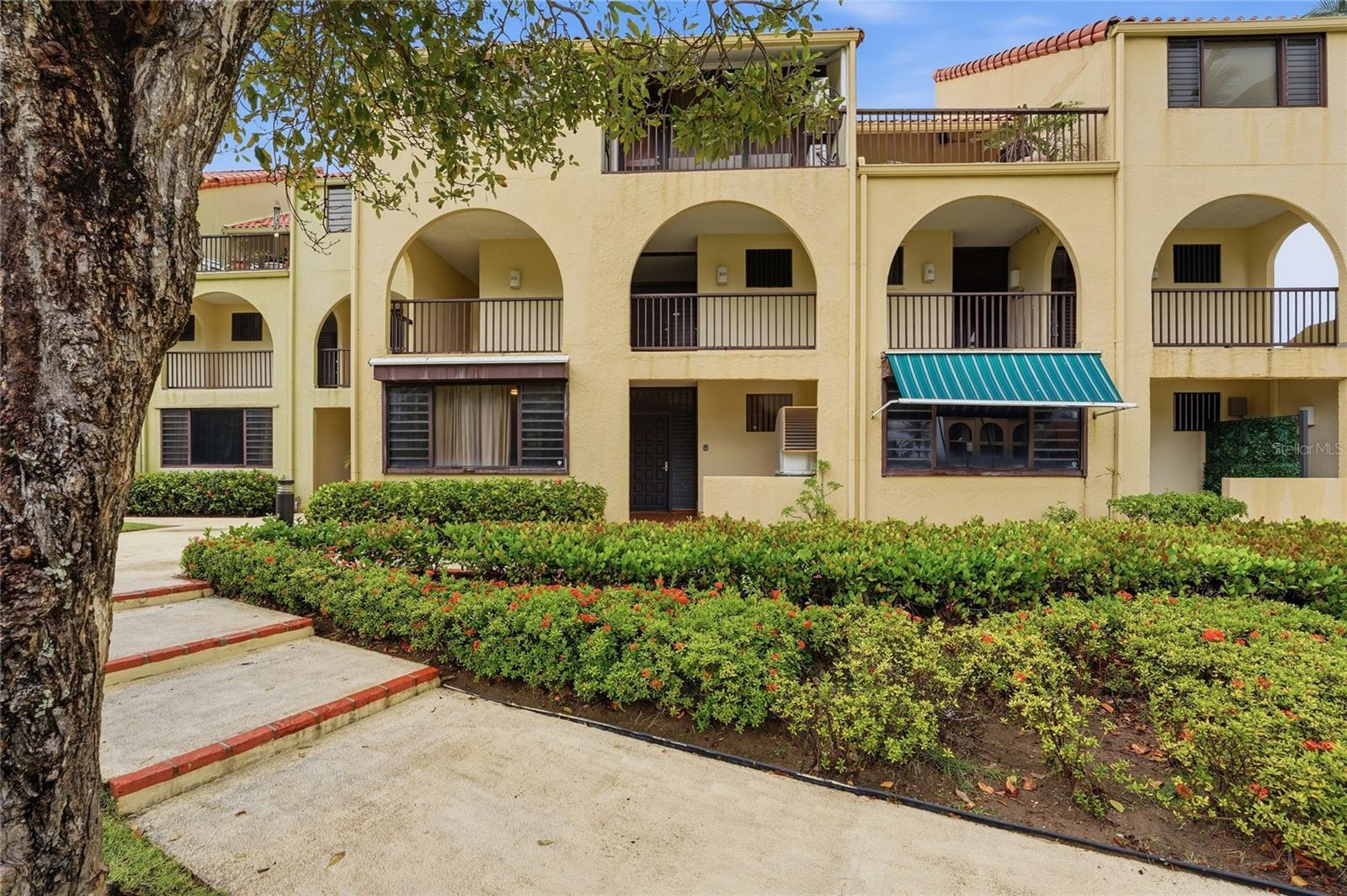 83 BEACH VILLAGE DR #83