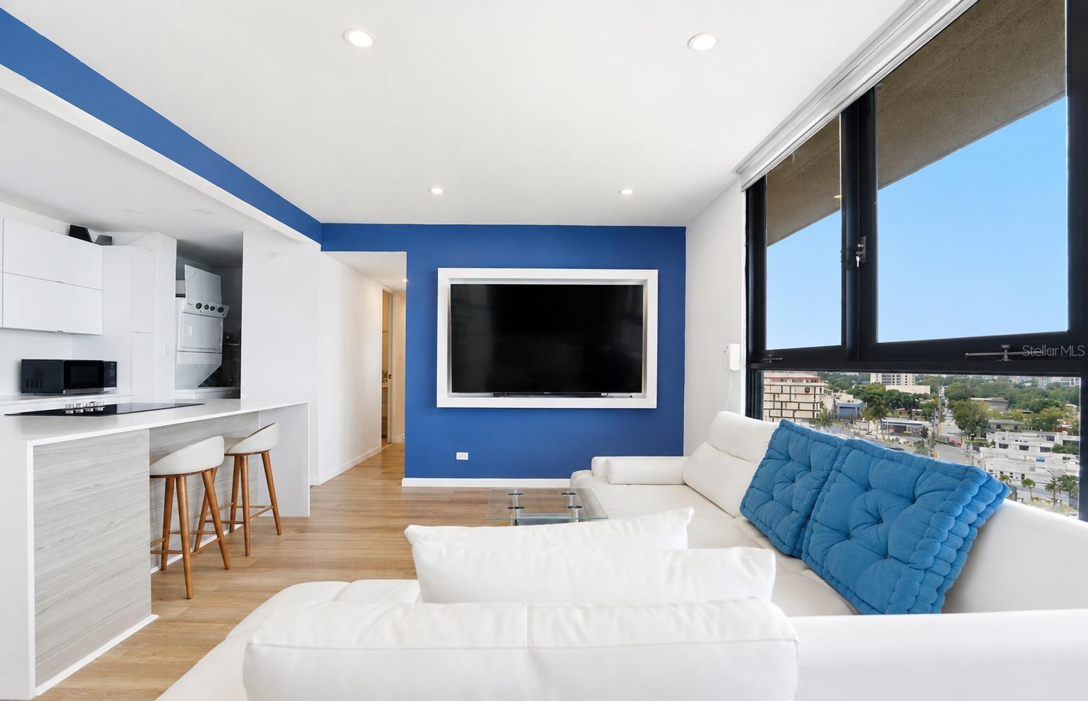 INGA 1 N COSTAMAR CONDOMINIUM #PH