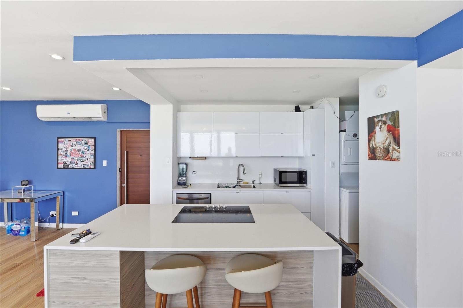 INGA 1 N COSTAMAR CONDOMINIUM #PH