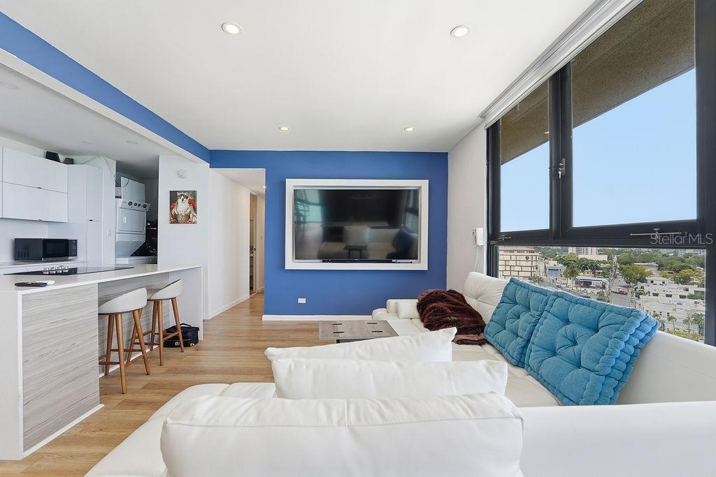 INGA 1 N COSTAMAR CONDOMINIUM #PH