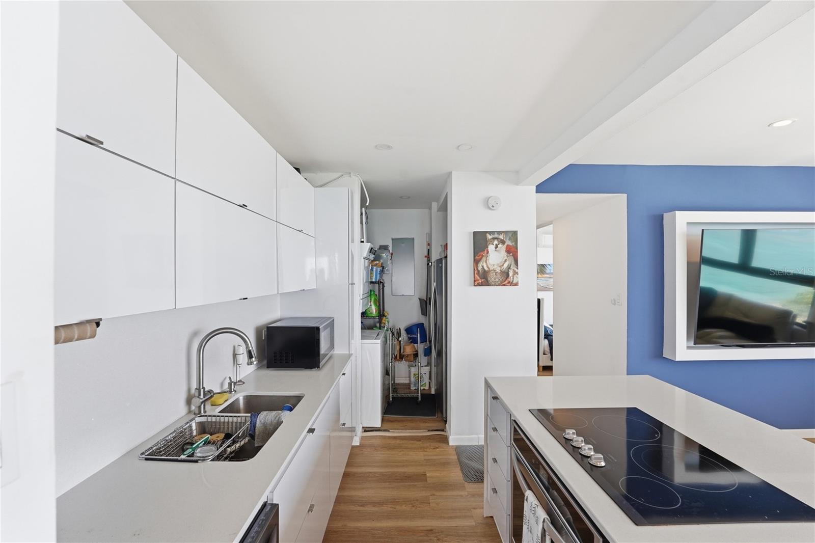 INGA 1 N COSTAMAR CONDOMINIUM #PH