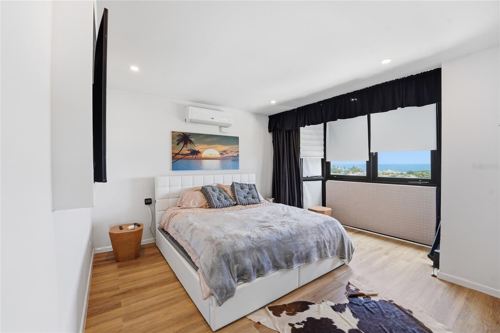 INGA 1 N COSTAMAR CONDOMINIUM #PH