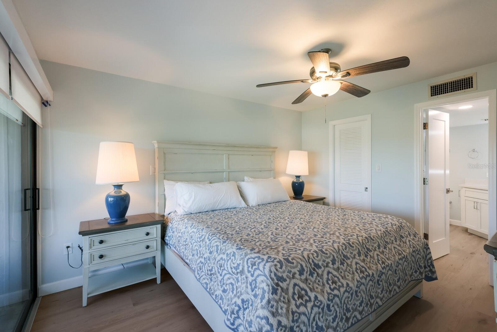 5000 GASPARILLA RD #104