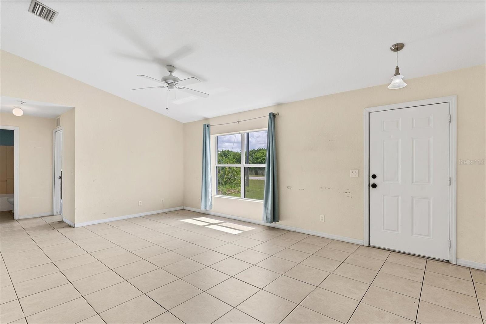 12542 GULFSTREAM BLVD