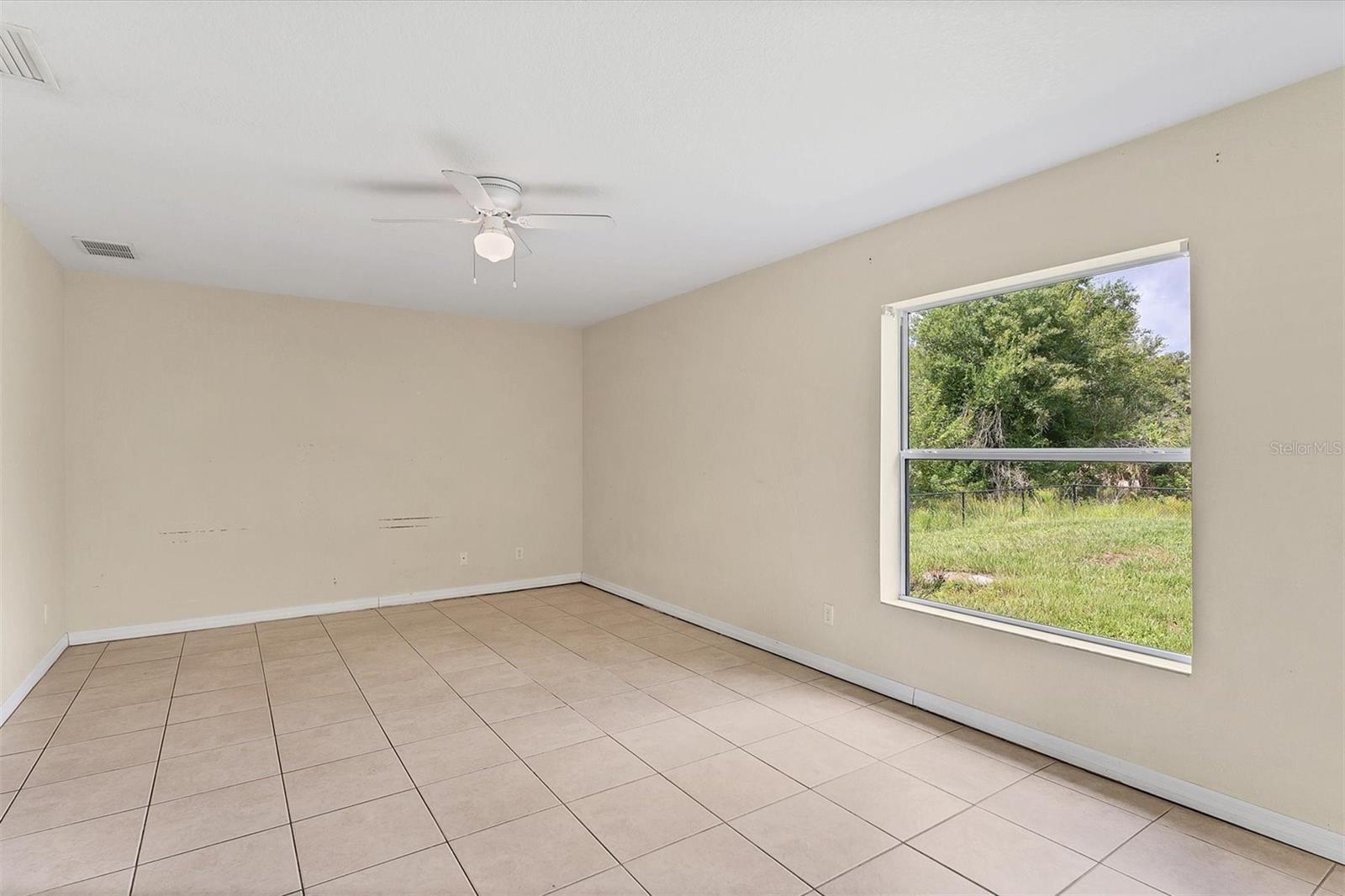 12542 GULFSTREAM BLVD