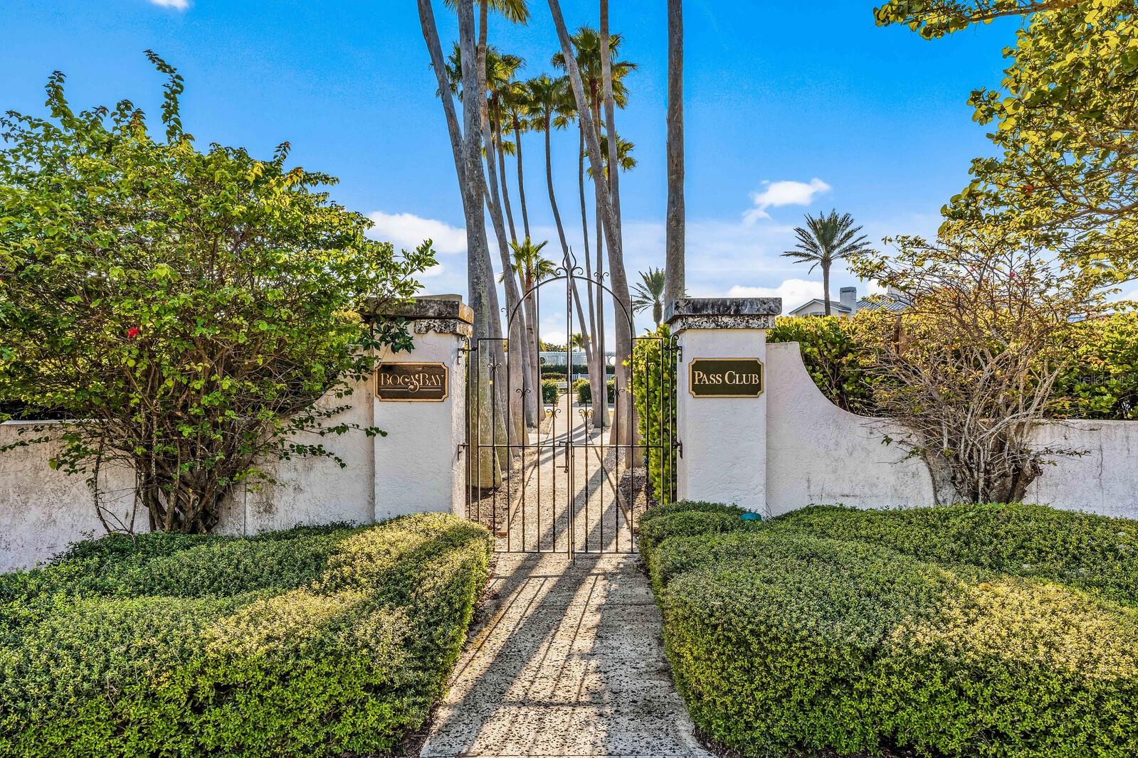 772 SOUTH BAYOU DR