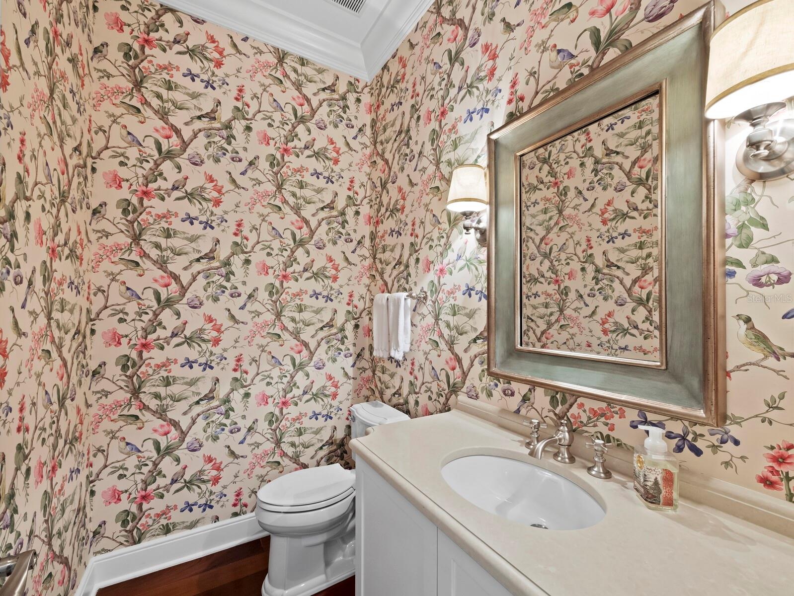 1600 JEAN LAFITTE DR