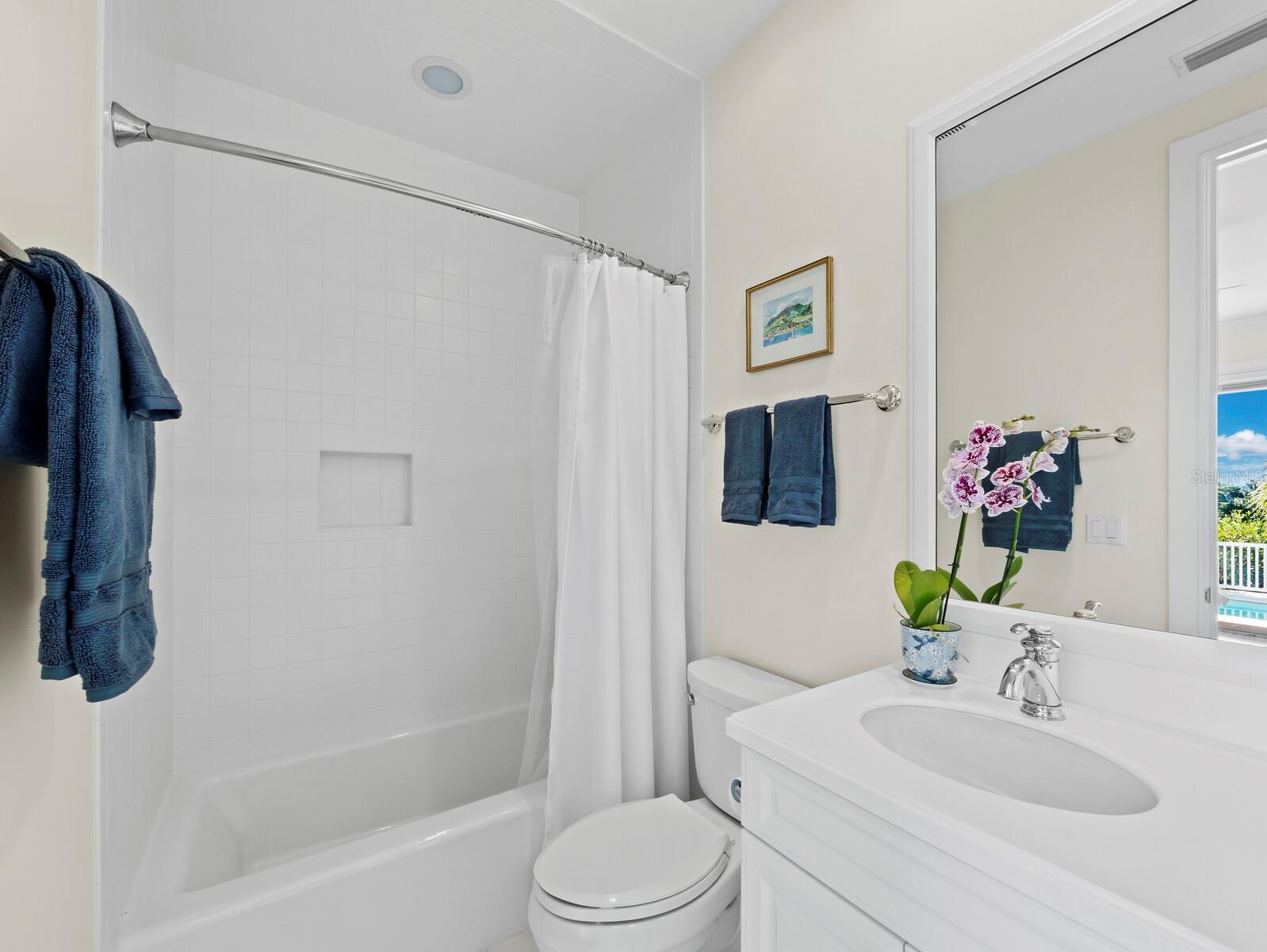 1600 JEAN LAFITTE DR