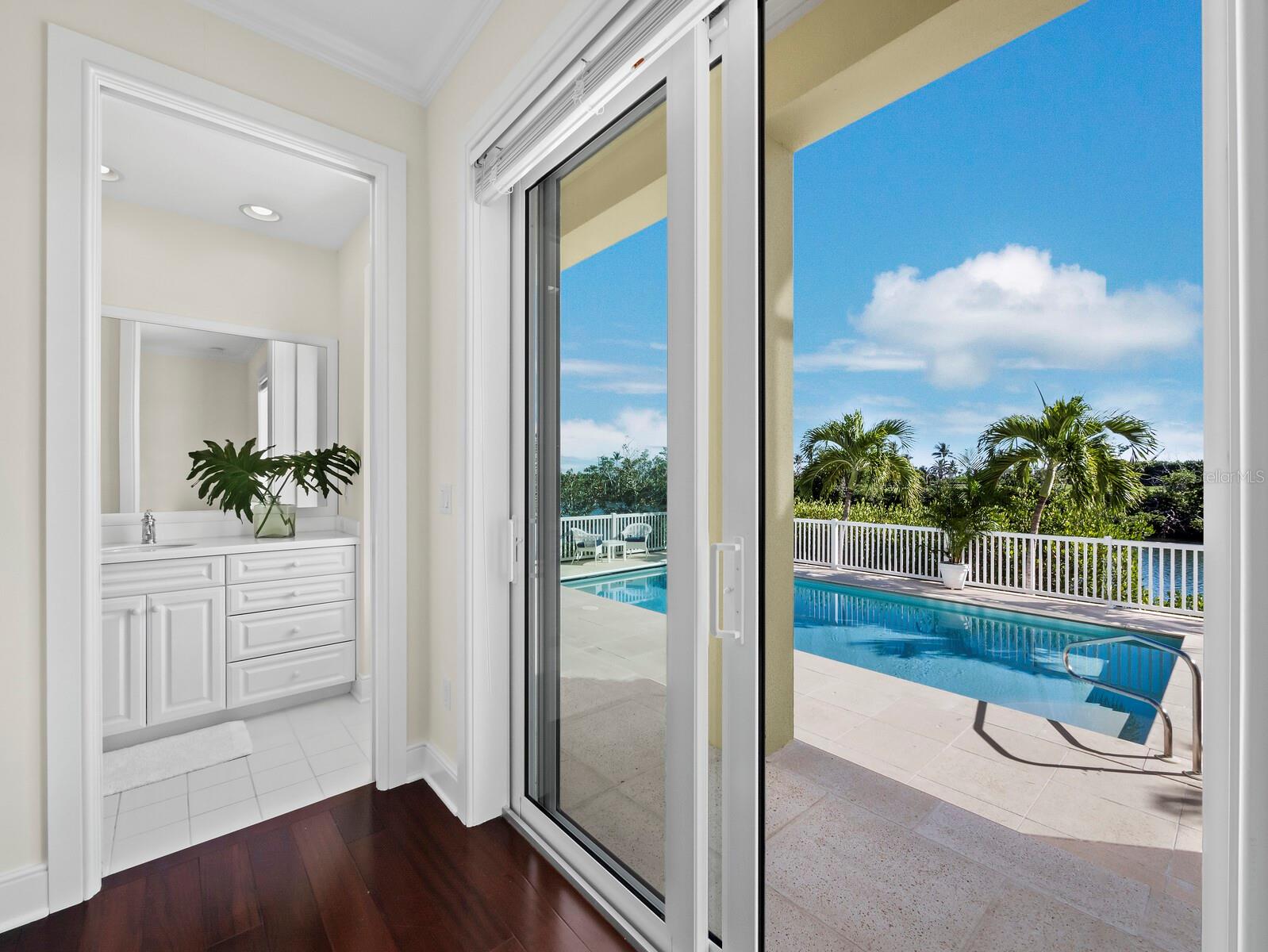 1600 JEAN LAFITTE DR