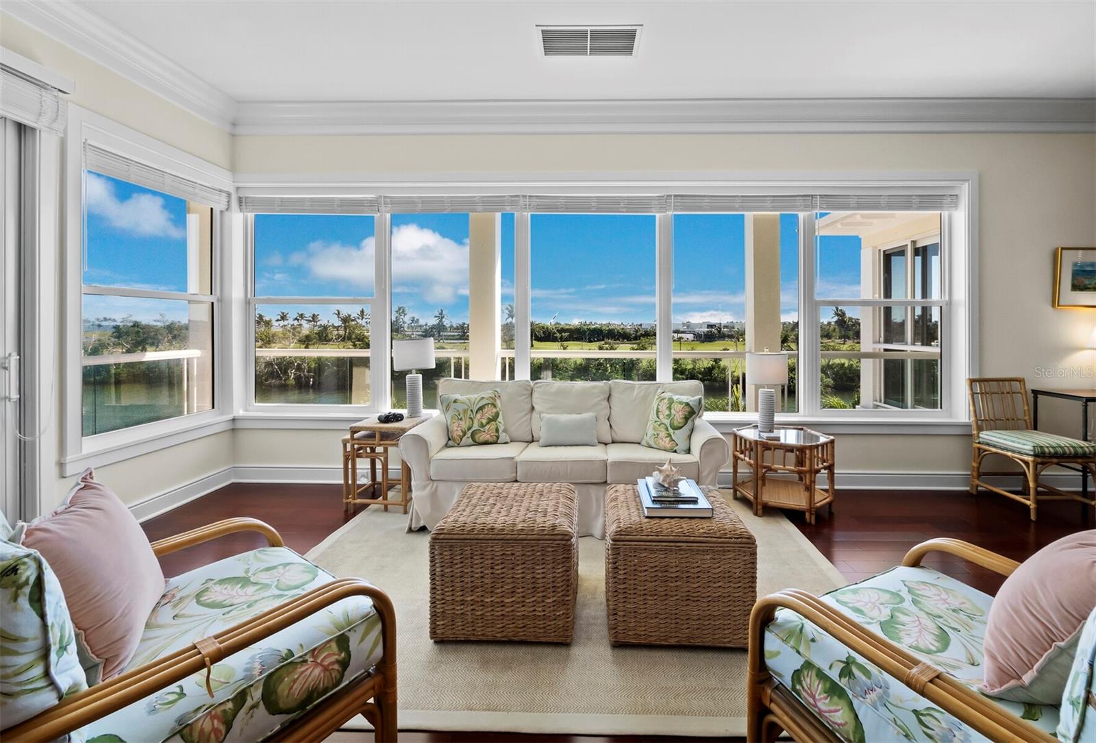 1600 JEAN LAFITTE DR