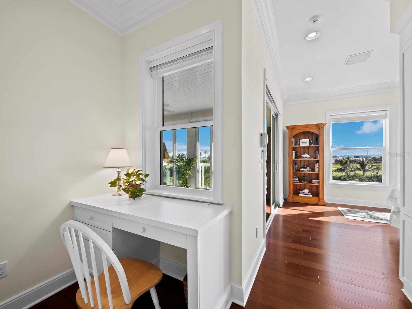 1600 JEAN LAFITTE DR