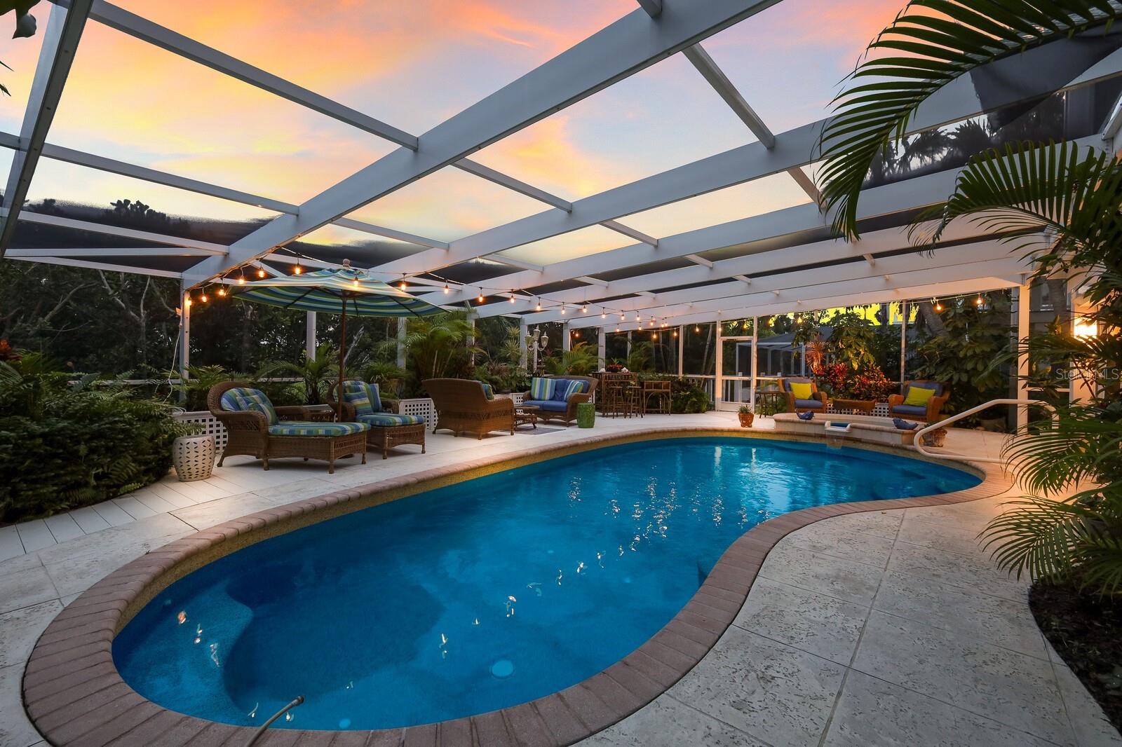 549 BUTTONWOOD BAY DR