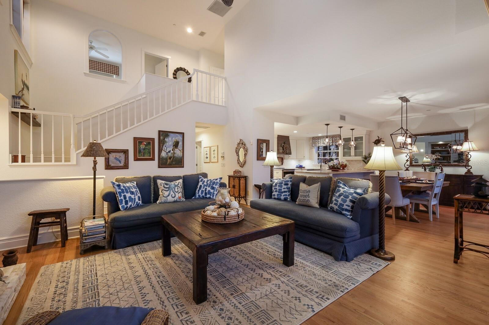 549 BUTTONWOOD BAY DR