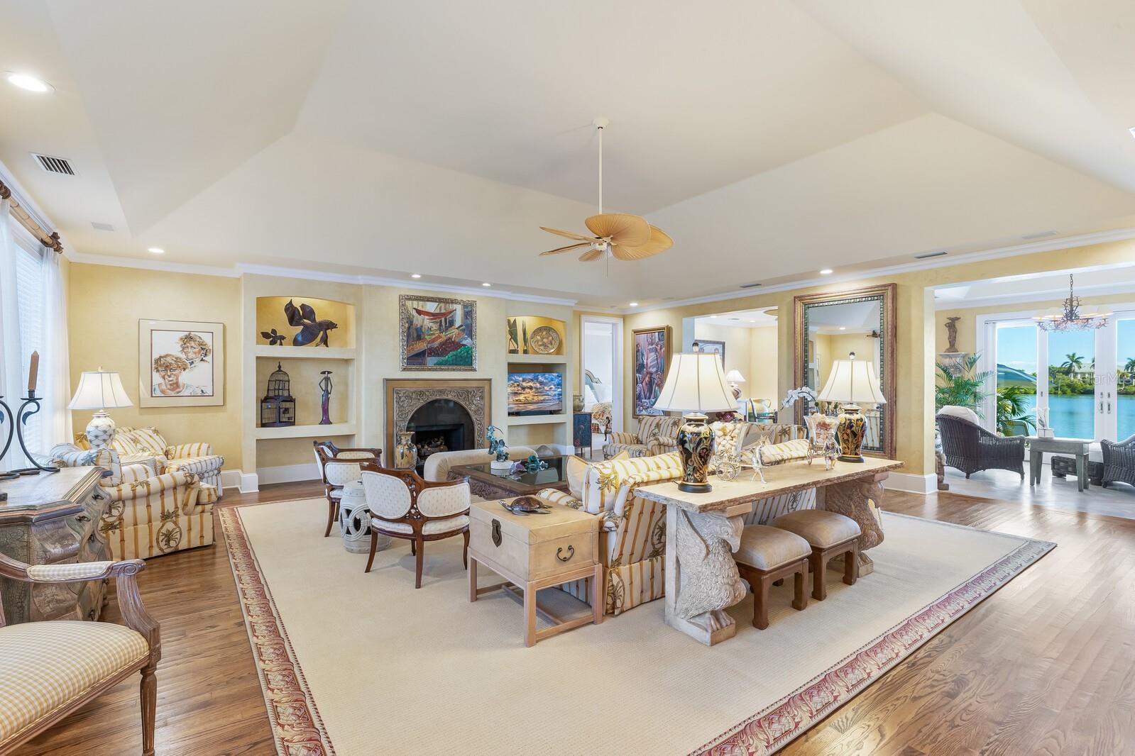 1640 JEAN LAFITTE DR