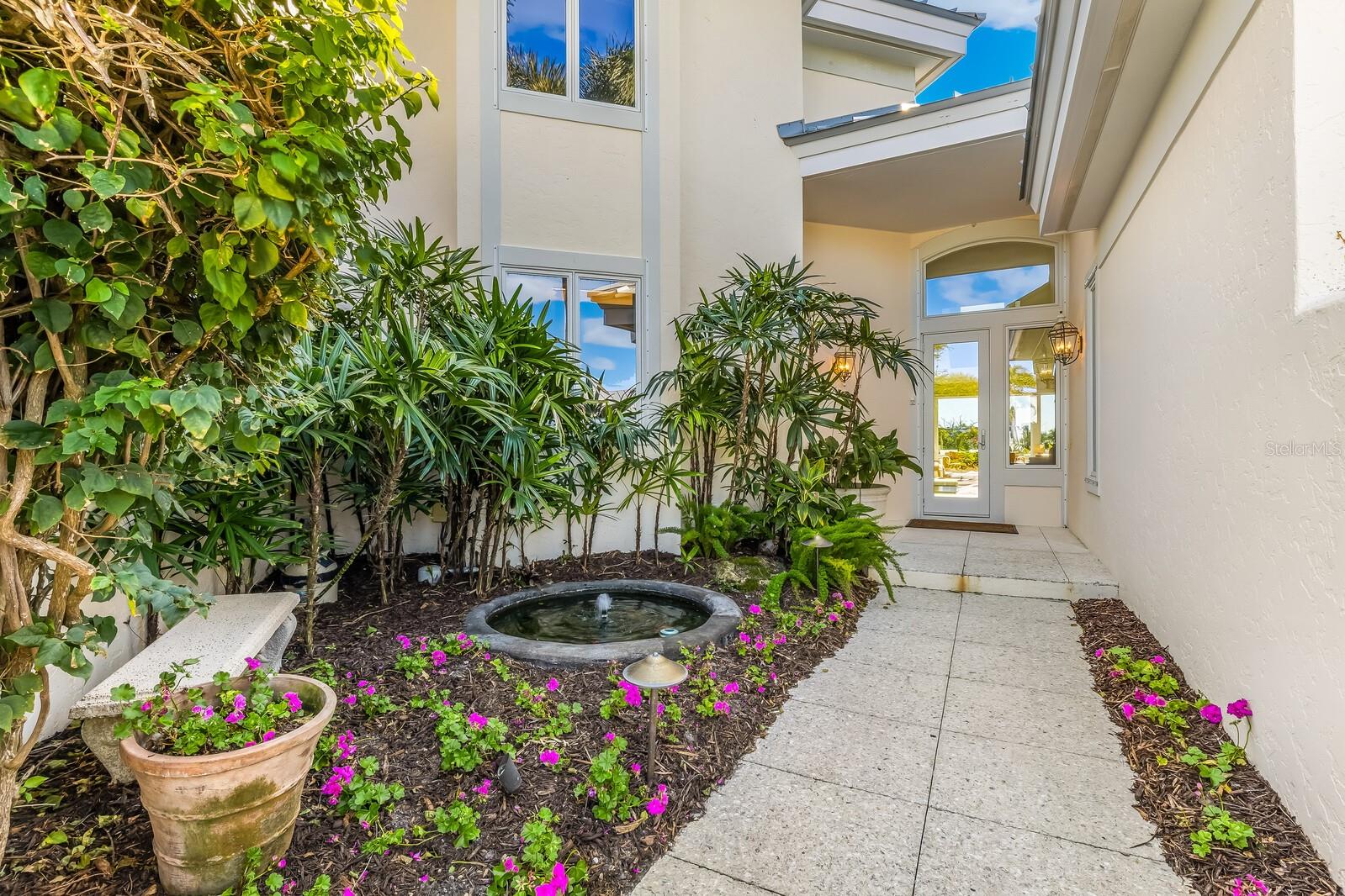 1601 JEAN LAFITTE DR