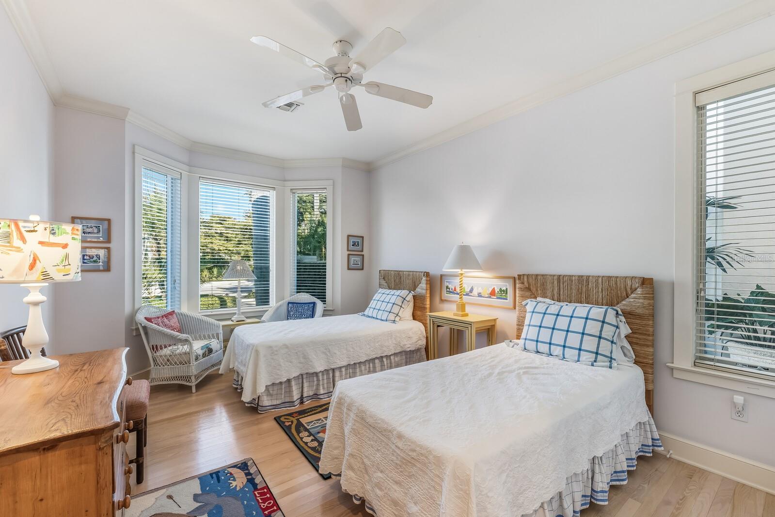 1601 JEAN LAFITTE DR