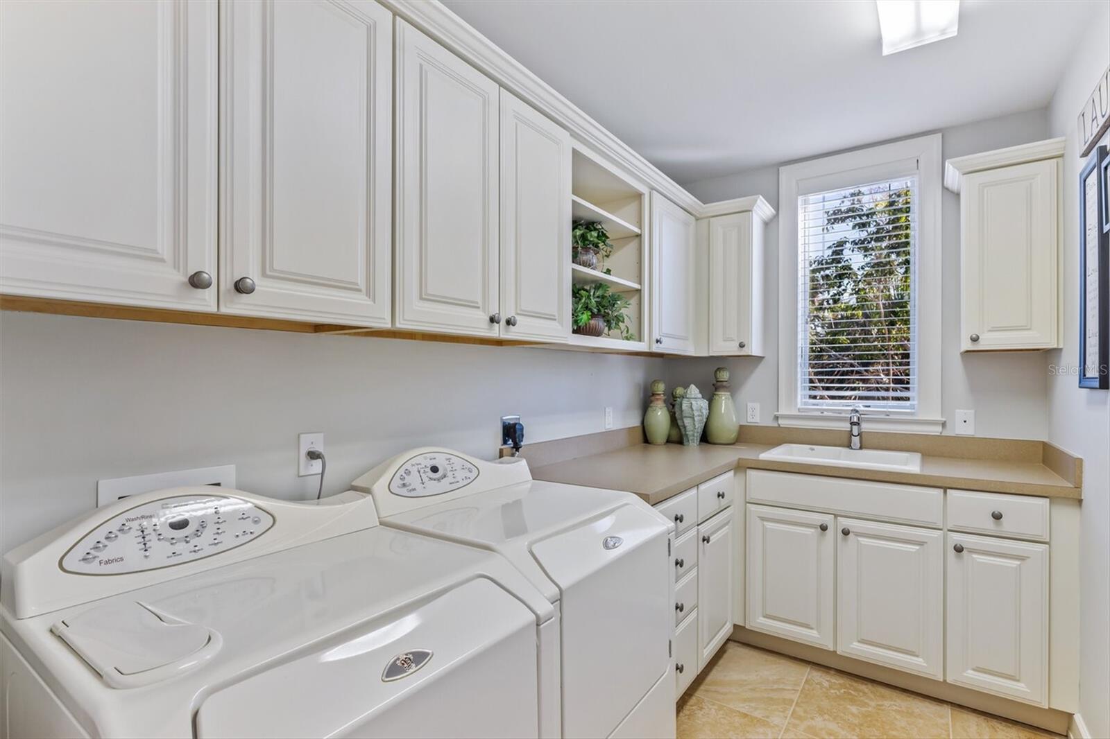 9 PEEKINS COVE DR
