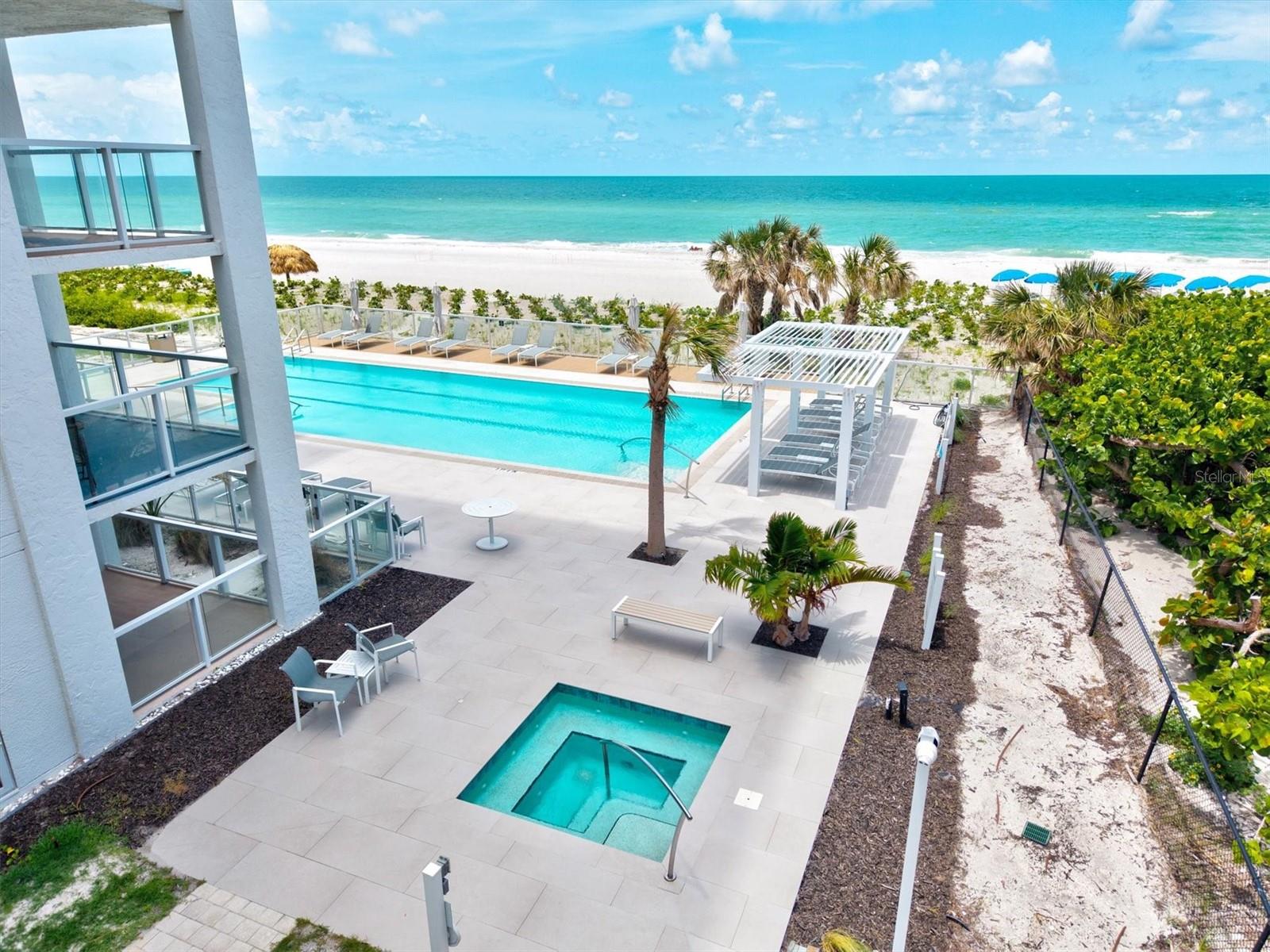 2425 GULF OF MEXICO DR #10F