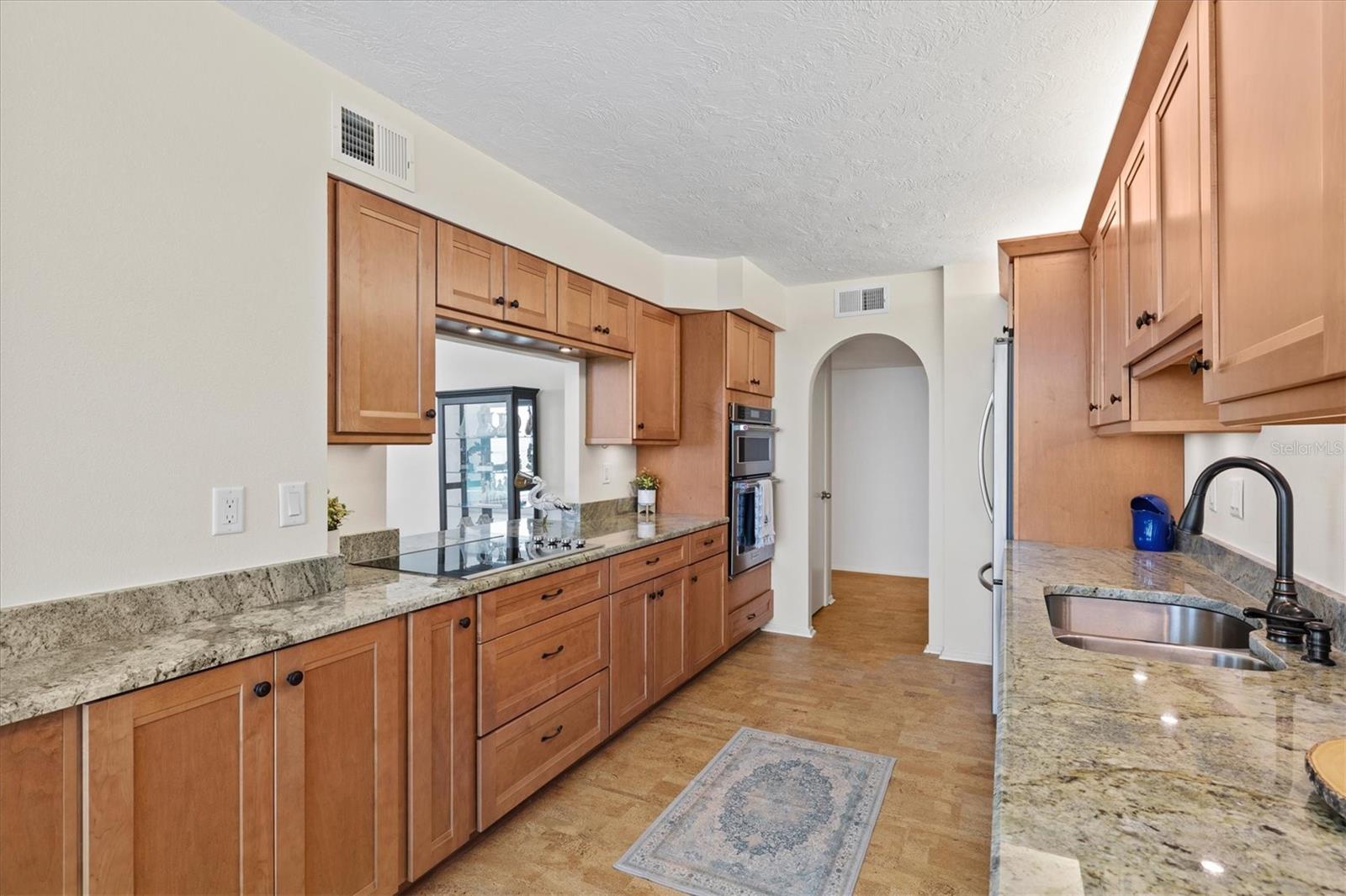 2425 GULF OF MEXICO DR #10F