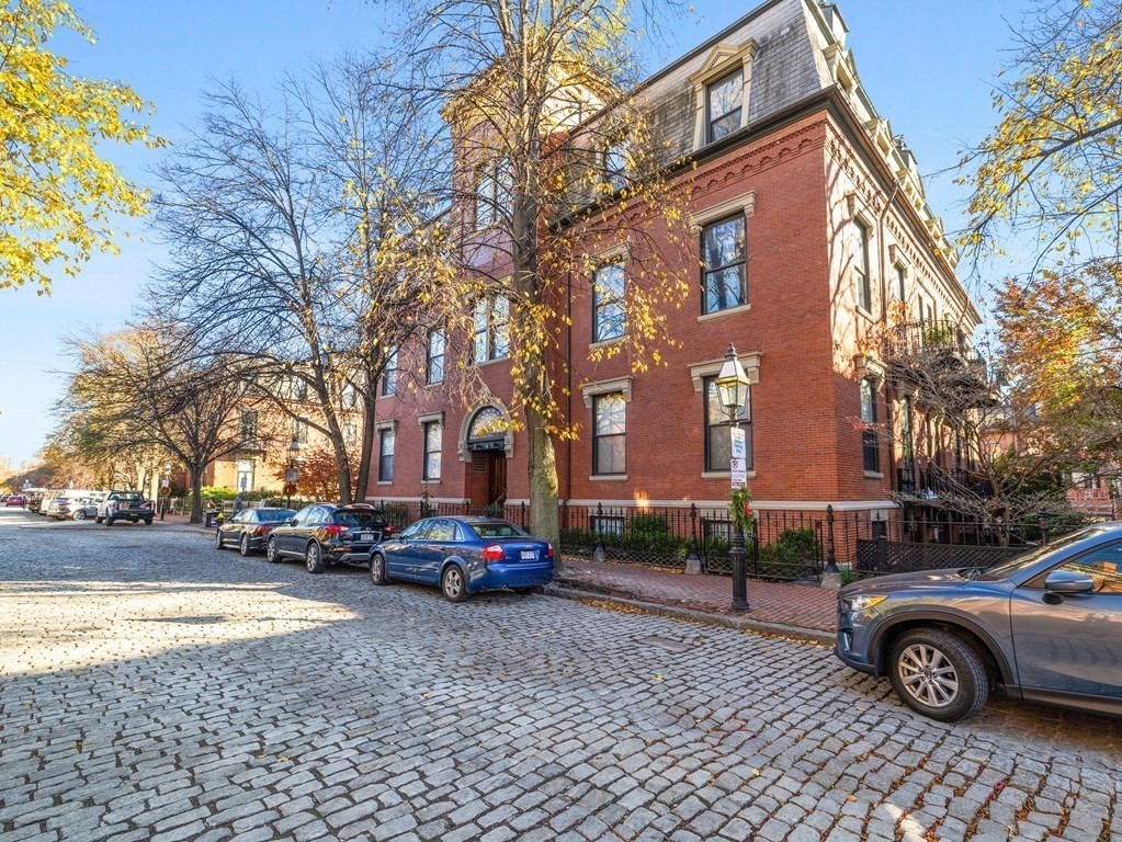 150 Appleton St # 3D