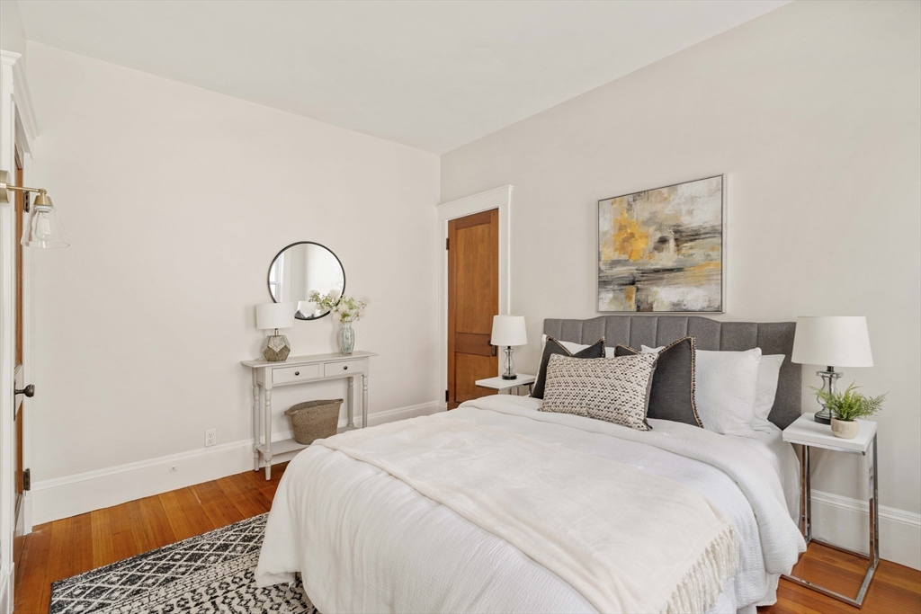 6 Oakland Avenue # 2