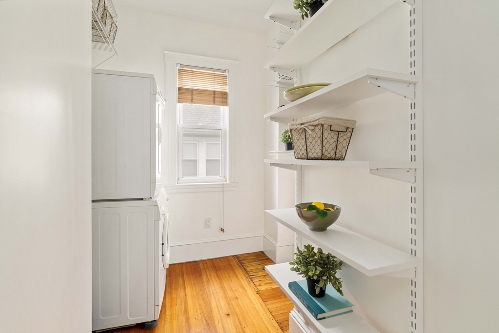 6 Oakland Avenue # 2