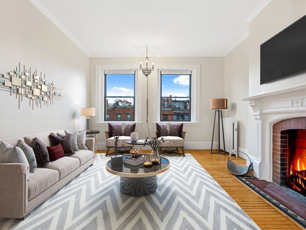 394 Marlborough Street # 9