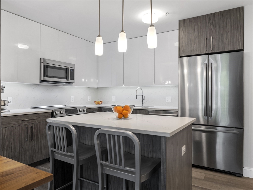 771 Harrison Ave # 308