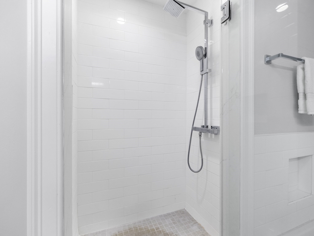 771 Harrison Ave # 308